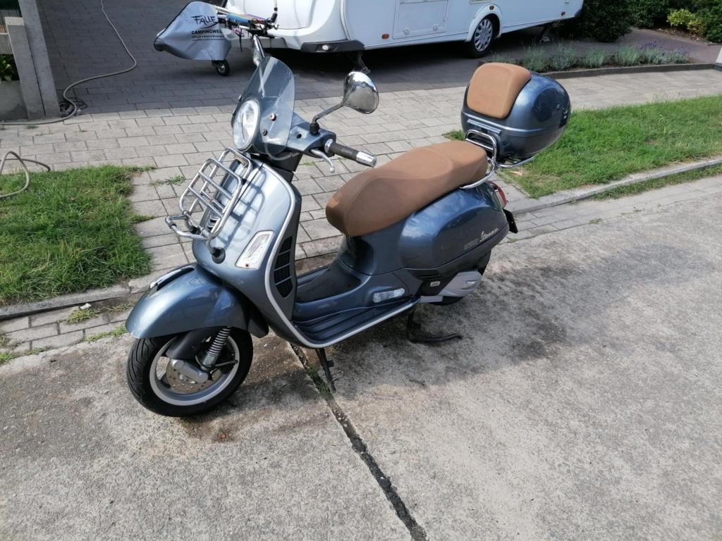 Vespa GTS 125cc, Ophalen, Gebruikt, Overige modellen, 125 cc