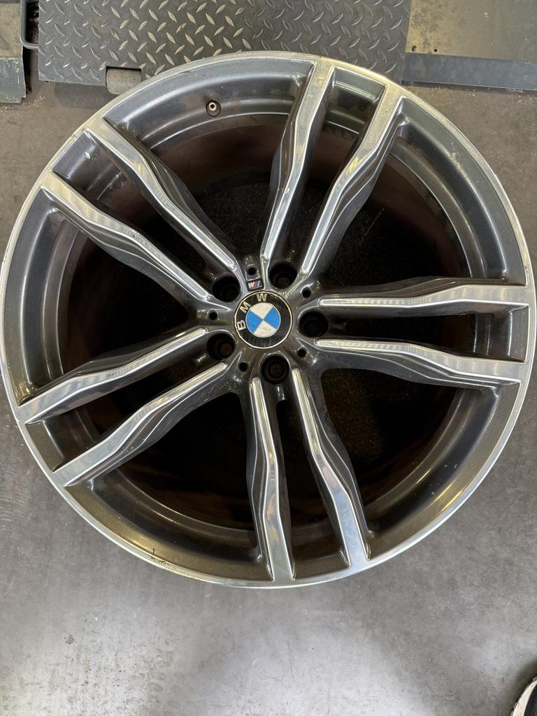 Enkele reserve velg Audi Mercedes BMW Volkswagen Porsche, Auto-onderdelen, Banden en Velgen, Band(en), Personenwagen, Gebruikt