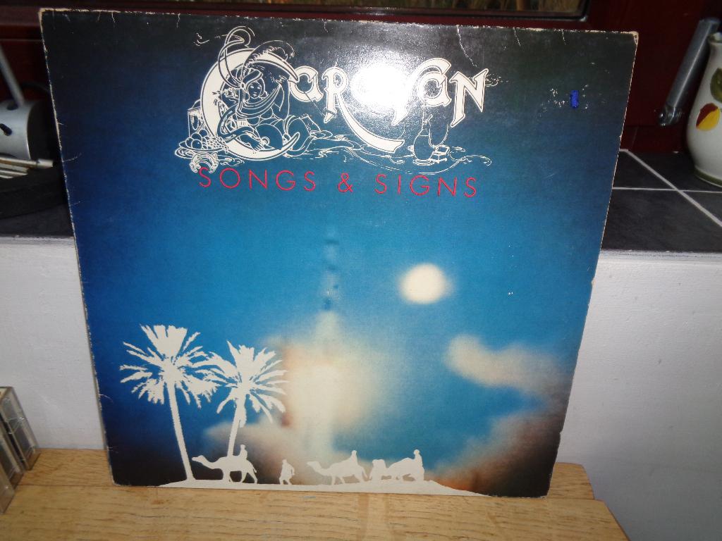 Caravan LP "Songs & Signs" [Duitsland-1974], Envoi, Utilisé