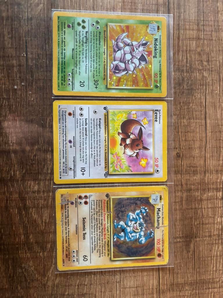Oude Pokemonkaarten te koop (2 holo’s, 1 is 1ste edition), Enlèvement ou Envoi, Neuf, Plusieurs cartes