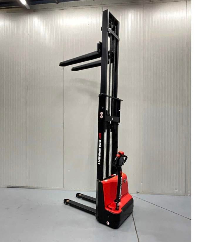 Gerbeur electrique, Doe-het-zelf en Bouw, Palletwagens en Pompwagens, Nieuw, Ophalen of Verzenden