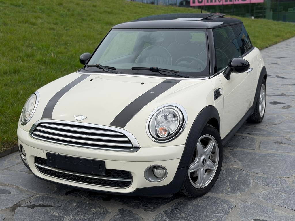Mini Cooper D 1.6/Pano/Cruisecontrol, Auto's, Voorwielaandrijving, Zwart, 4 cilinders, Beige