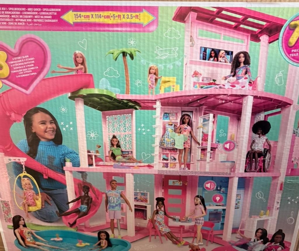 Nieuw Barbie Droom huis 3 verdiepingen +75 onderdelen, Kinderen en Baby's, Ophalen