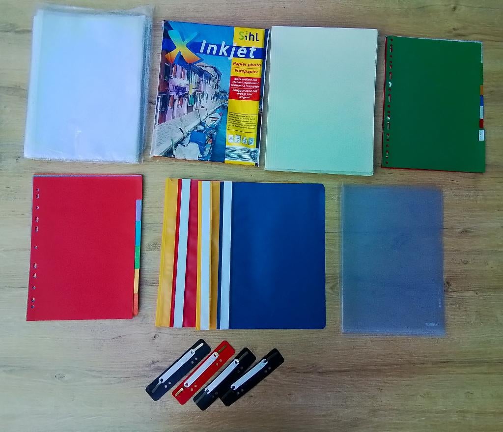 Divers schoolgerief: kartonnen mapjes, L-mapjes, fotopapier, Divers, Fournitures scolaires, Enlèvement ou Envoi, Neuf