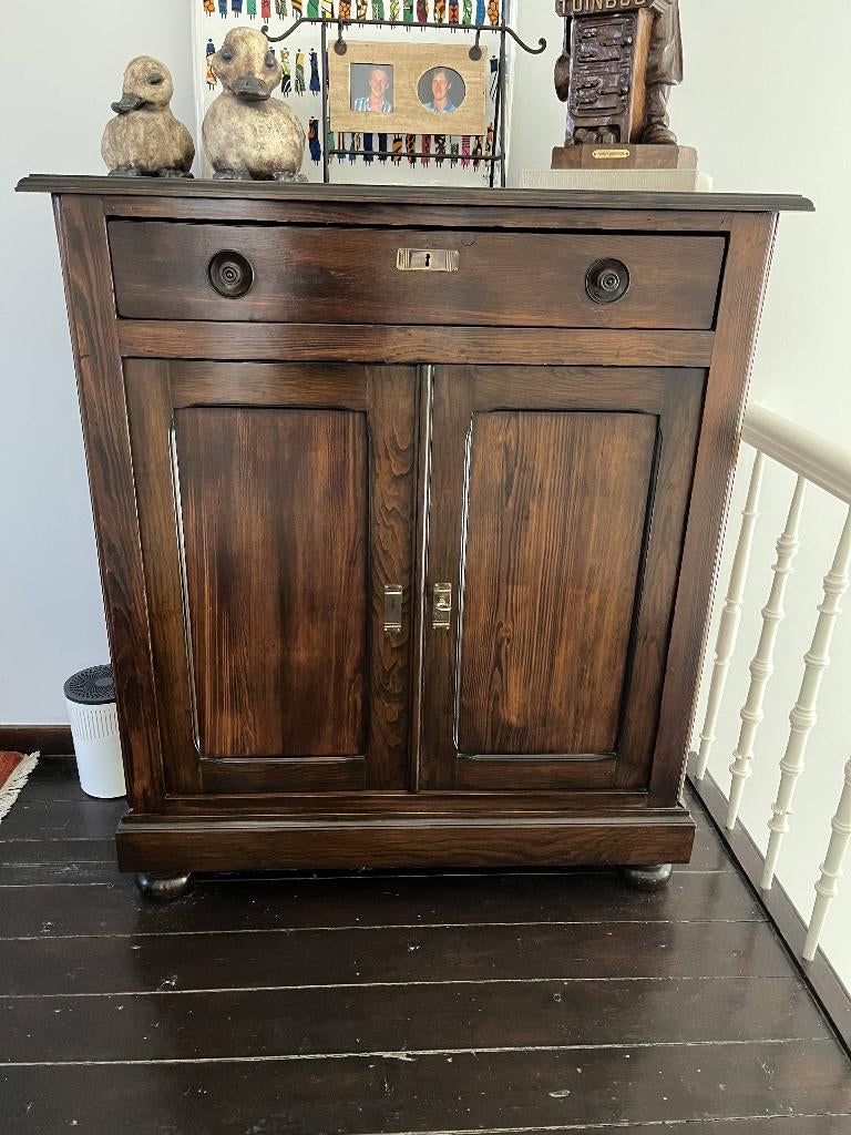 Massieve comode kast, Antiek en Kunst, Ophalen