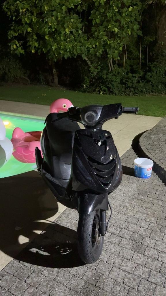 zip 70cc 2t, Fietsen en Brommers, Ophalen, Zo goed als nieuw, Zip