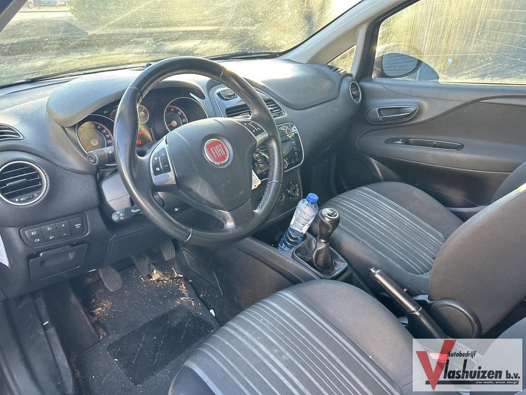 Fiat Punto Evo 1.3 M-Jet Mylife | Airco | Cruise | Trekhaak, Autos, Fiat, Achat, Entreprise, Boîte manuelle, Noir