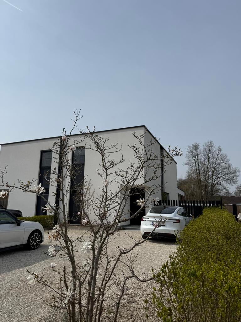 Energiezuinige halfopen bebouwing met zwembad, Immo, Maisons à vendre, Province de Limbourg, 500 à 1000 m², 26 kWh/m²/an, 175 m²