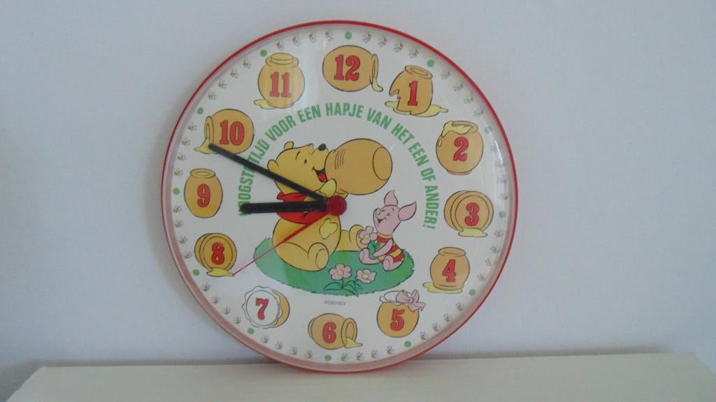 Disney klok Winnie The Pooh, Ophalen of Verzenden, Winnie de Poeh of vrienden, Zo goed als nieuw, Overige typen