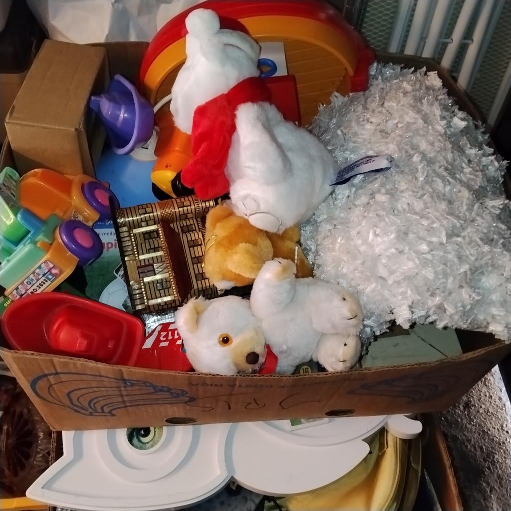 3 volle dozen samen voor €10, Ophalen