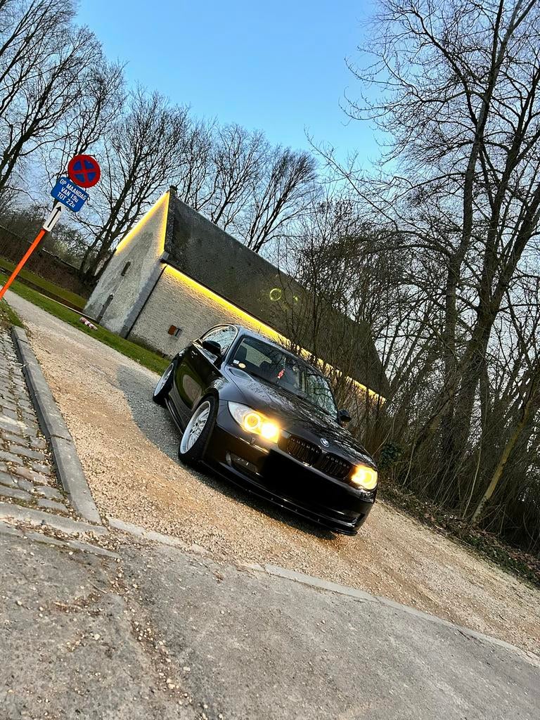 Bmw 120 99800km!!, Auto's, BMW, Automaat, 1 Reeks, Zwart, Leder