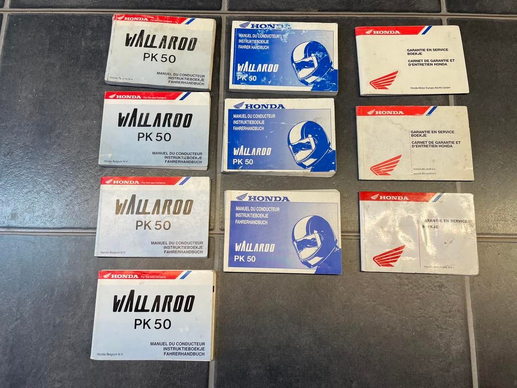Honda wallaroo boekjes, Fietsen en Brommers, Brommeronderdelen | Algemeen, Ophalen of Verzenden, Zo goed als nieuw
