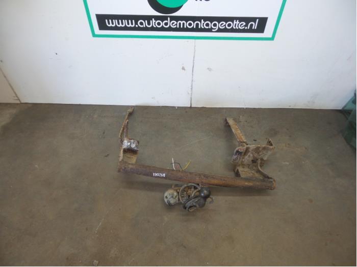Trekhaak van een Peugeot Expert (Expert 95-), Gebruikt, -, -, Ophalen of Verzenden