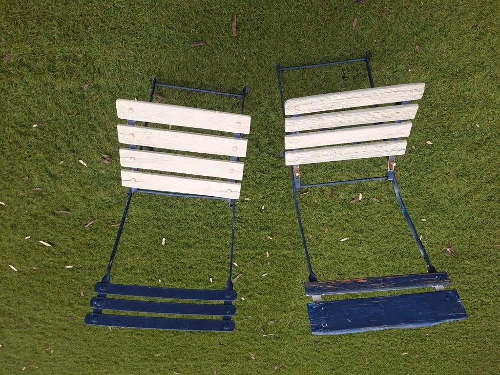 2 antieke caféstoelen, Ophalen