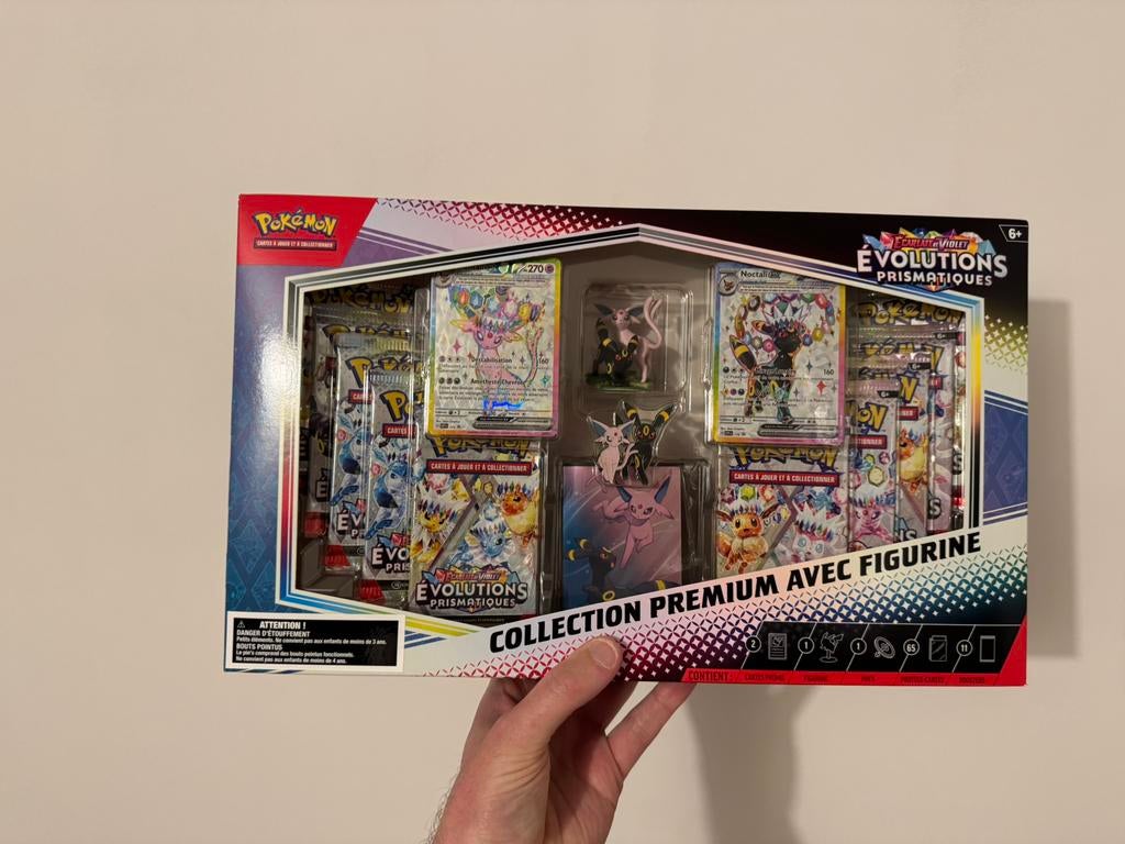 Évolutions Prismatiques collection premium avec figurine, Hobby & Loisirs créatifs, Enlèvement ou Envoi, Neuf, Autres types