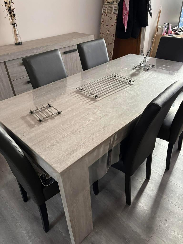 Salle à manger complète à vendre, Maison & Meubles, Enlèvement, Comme neuf, Moderne, 4 à 6 chaises