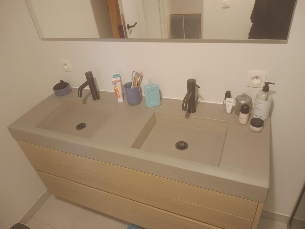 Lavabo / wastafel Desco 'Briq' 140*50cm, Ophalen