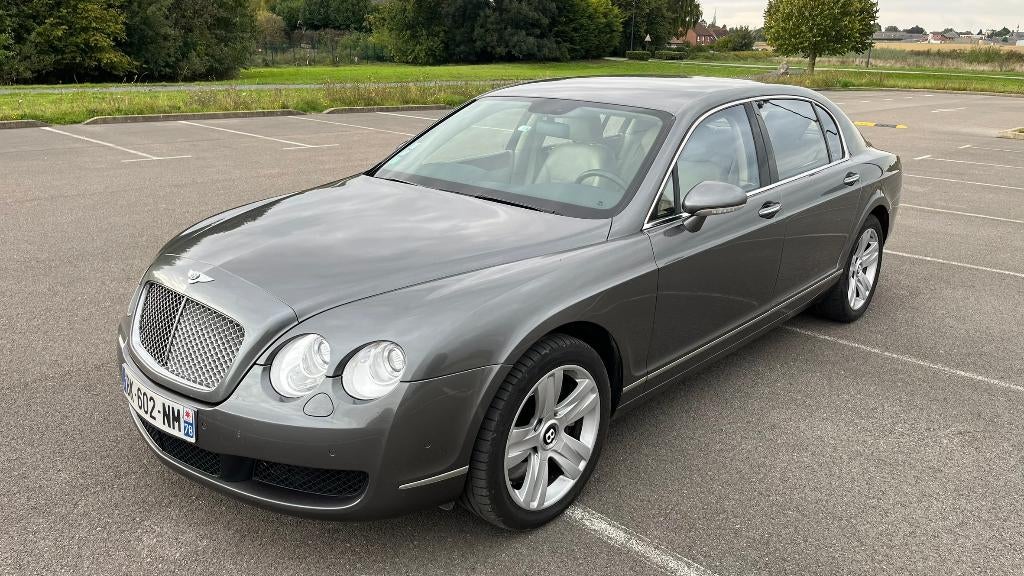 Prachtige Bentley Continental Flying Spur V12, Auto's, Bentley, Automaat, 4 deurs, Beige, 12 cilinders