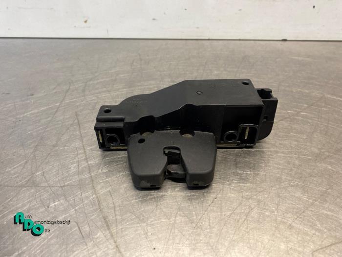 Mécanique de verrouillage hayon d'un Peugeot 307 (307 01-), -, 3 mois de garantie, Utilisé, -