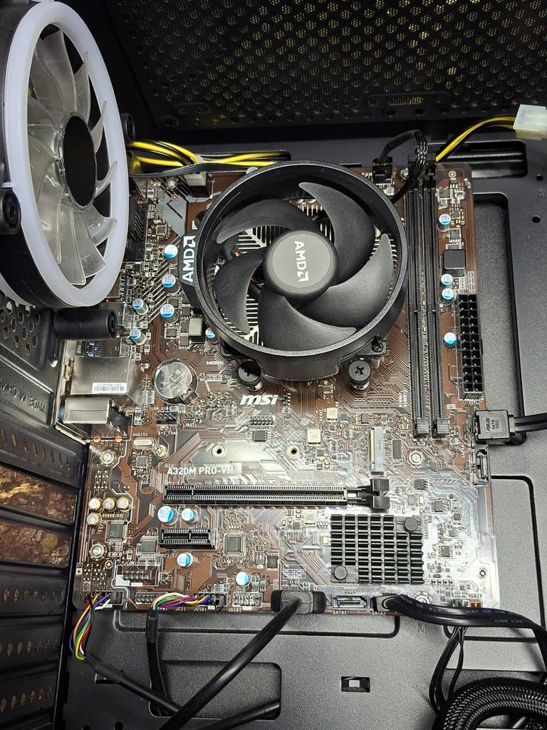 RYZEN 3 3200G PROCESSEUR + CARTE MERE, Computers en Software, Moederborden, Gebruikt, DDR4, Ophalen of Verzenden, Micro-ATX