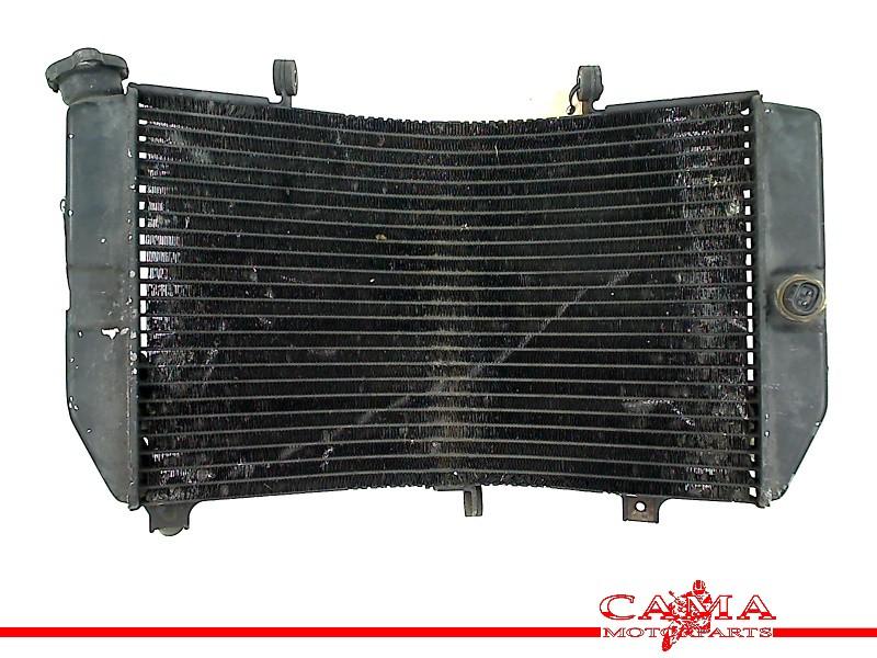 RADIATEUR EAU GSX R 600 2001-2003 (GSXR600 K1 / K2 / K3), Motos, Dhr. S. di Majo, Utilisé, Info@cama-motorparts.nl, P.J. Troelstraweg 8 8
3144 CX  MAASSLUIS, NL