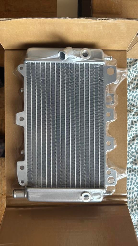 Gilera runner Radiateur 125cc-180cc NIEUW!, Vélos & Vélomoteurs, Enlèvement ou Envoi, Neuf, Autres types