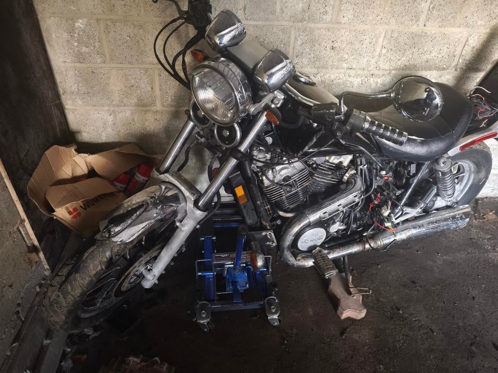 2 honda shadow VT 700 et 750 à restaurer, Divers, Divers Autre, Enlèvement ou Envoi