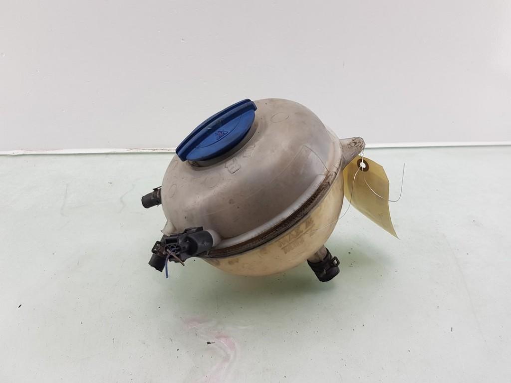 EXPANSIERESERVOIR Volkswagen Transporter T5 (|7H0121407C|), Gebruikt, Volkswagen
