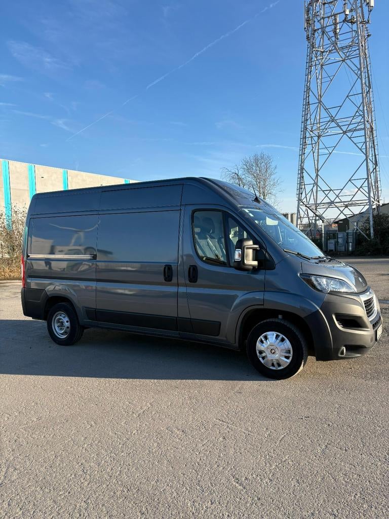 Peugeot boxer L2H2, Autos, Peugeot, Particulier, Boxer, Cruise Control, Diesel, Euro 6, Boîte manuelle, Argent ou Gris, Noir, Tissu