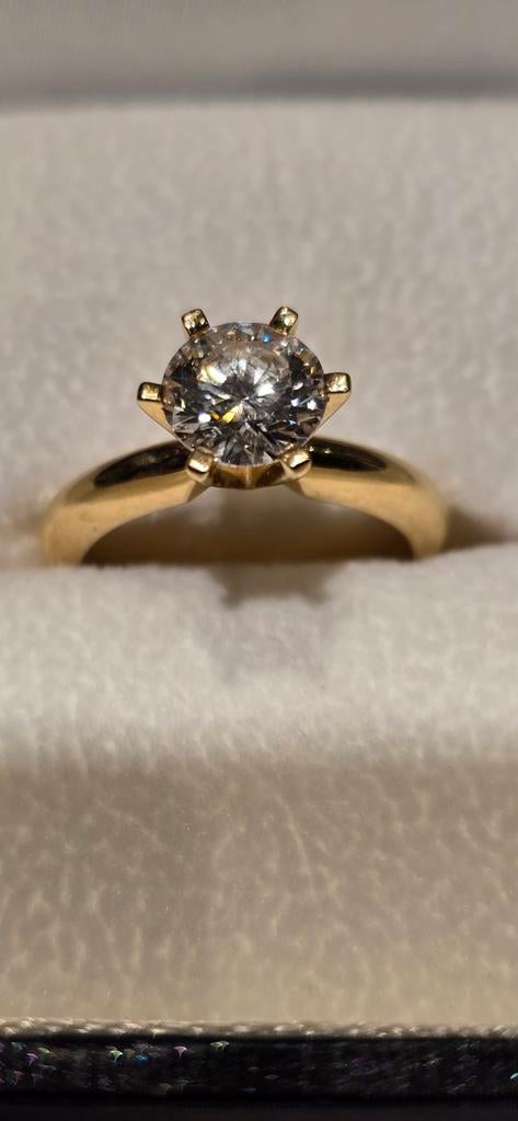 Gouden ring solitaire Met diamant 1.25 karaat  maat 19, Handtassen en Accessoires, Ringen, Ophalen, 18 tot 19, Geel, Zo goed als nieuw