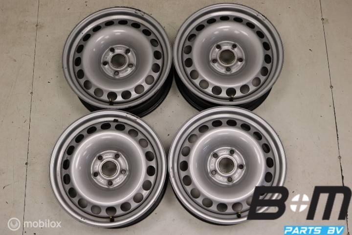 Org 16 inch stalen velgen VW Tiguan / Q3 5N0601027B, Auto-onderdelen, Gebruikt, Velg(en)