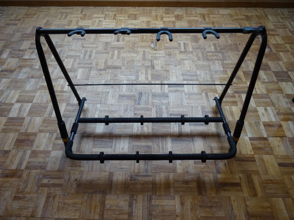 Hercules 5 stand gitaar,Gravity 4 stand, Muziek en Instrumenten, Instrumenten | Toebehoren, Ophalen, Zo goed als nieuw, Elektrische gitaar