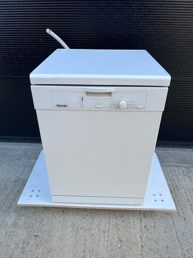 Miele vaatwasser, Elektronische apparatuur, Vaatwasmachines, Ophalen, Gebruikt, Nic.debruyne@gmail.com, Miele