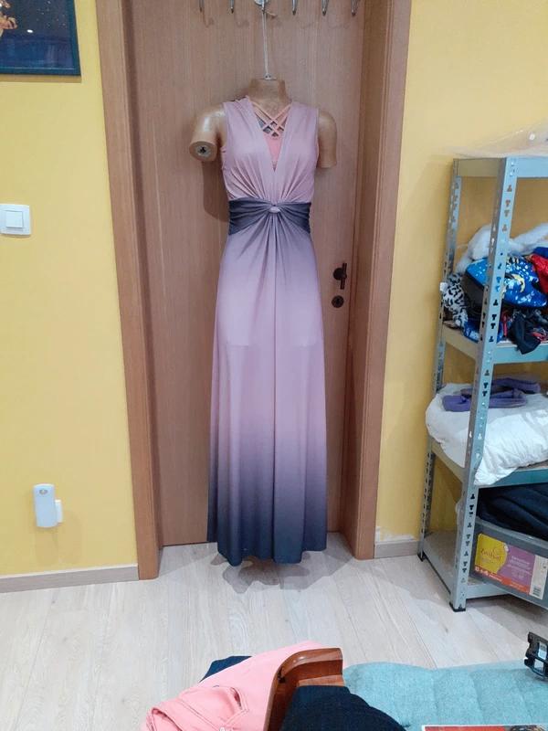 Grijs/roze lange avondjurk maat M (38) Goede prijs, Maat 38/40 (M), Ophalen of Verzenden, Gedragen, Onder de knie