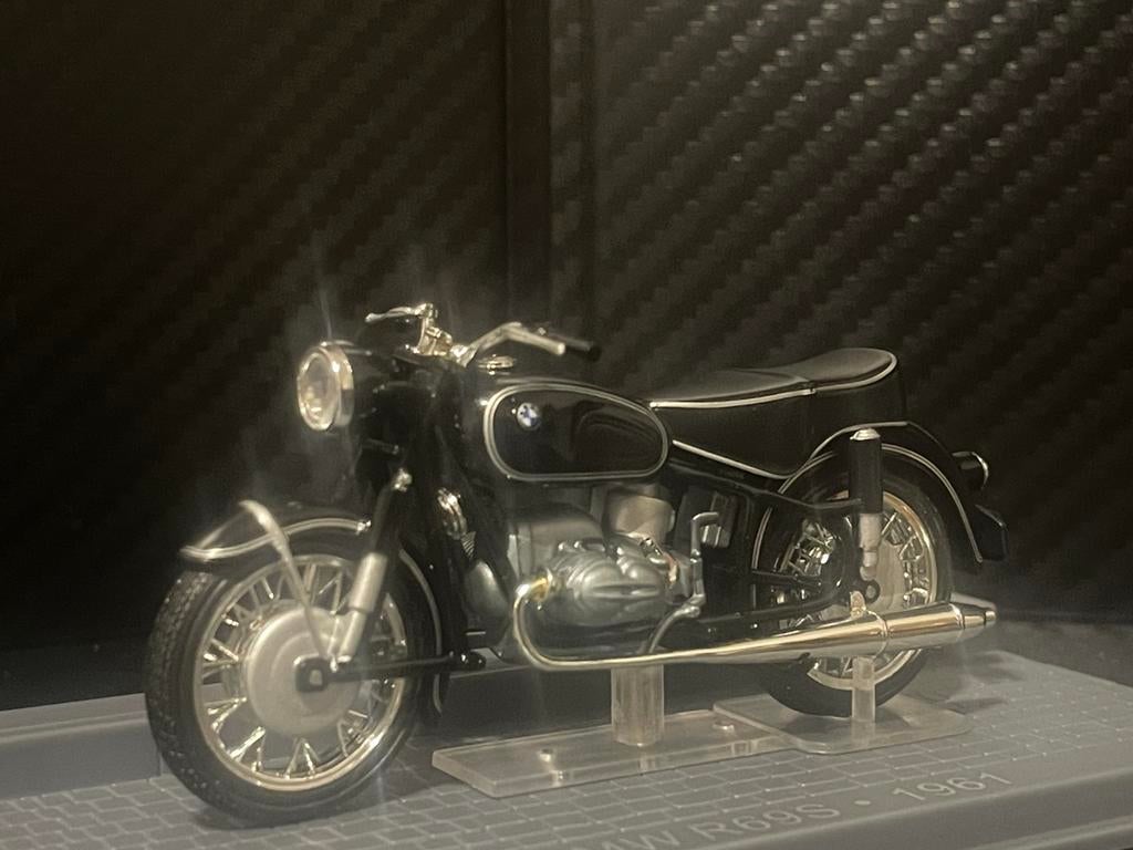 BMW R69S 1961 1/24, Hobby en Vrije tijd, Ophalen of Verzenden