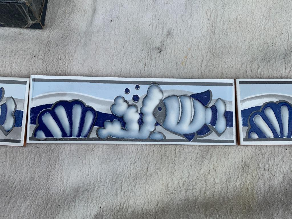 listel motif  OASIS poisson des années 90, Bricolage & Construction, Dalles & Carrelages, Neuf, Carrelage mural, Céramique, 20 à 40 cm