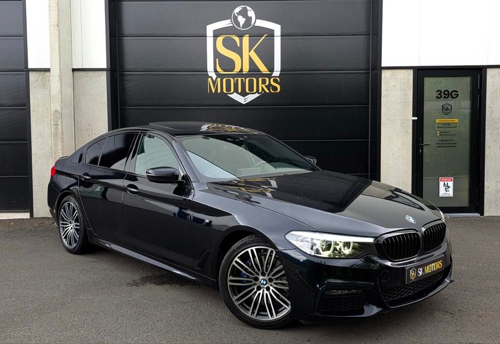 530i M Individual Nappa Comfortzetels Open Dak Live Cockpit, Auto's, BMW, Achterwielaandrijving, 4 cilinders, Blauw, Leder