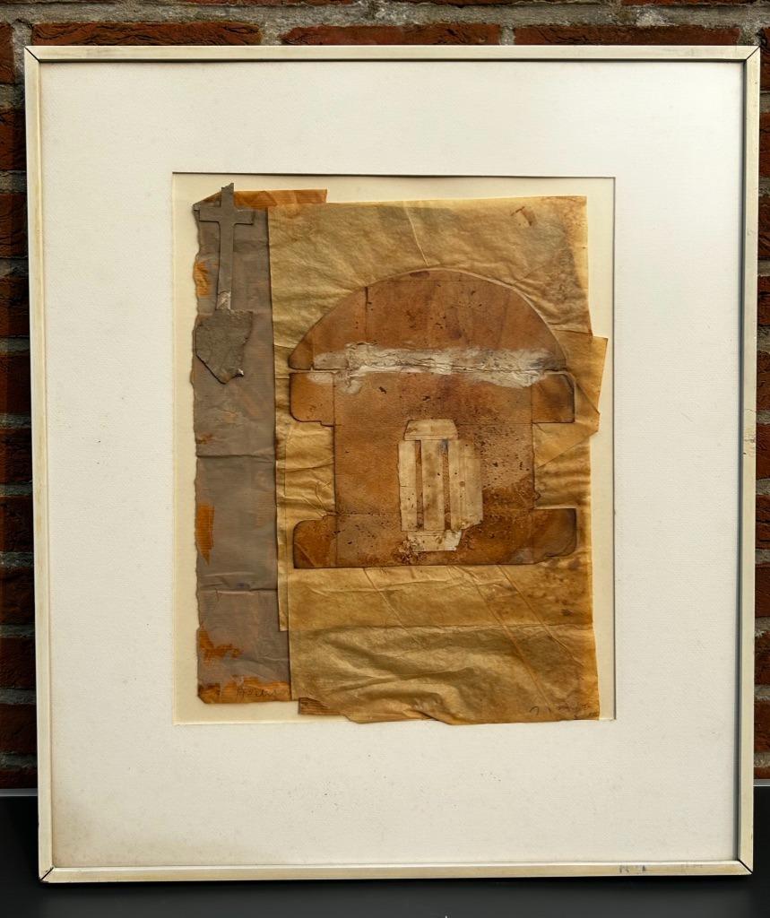 Collage avec croix 1982, Enlèvement ou Envoi