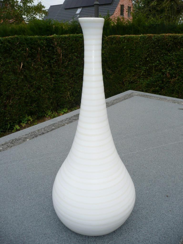 handgemaakte keramieken vloervaas 50 cm, Huis en Inrichting, Woonaccessoires | Vazen, 50 tot 75 cm, Wit, Aardewerk of Porselein