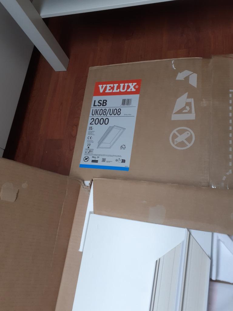binnenafwerking Velux dakraam UK08 134x140cm, Neuf, Lucarne, 120 à 160 cm, Enlèvement