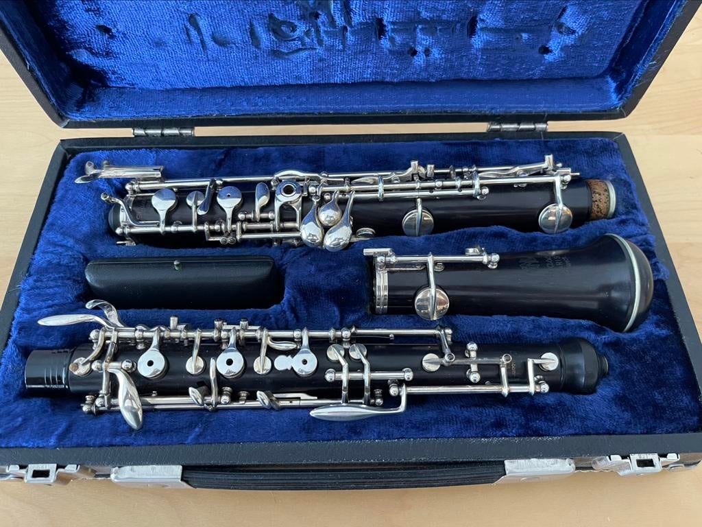 Strasser hobo, Muziek en Instrumenten, Blaasinstrumenten | Hobo's, Ophalen, Gebruikt, Met koffer