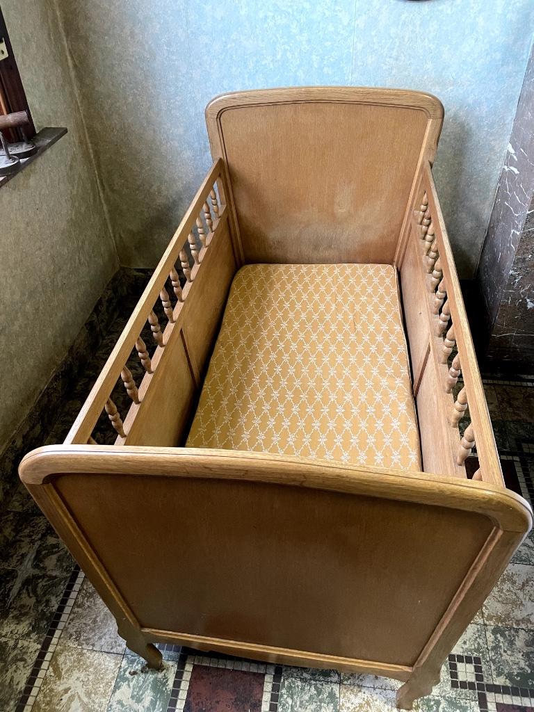 Lit enfant en bois + matelas, Ophalen, Gebruikt, Ledikant