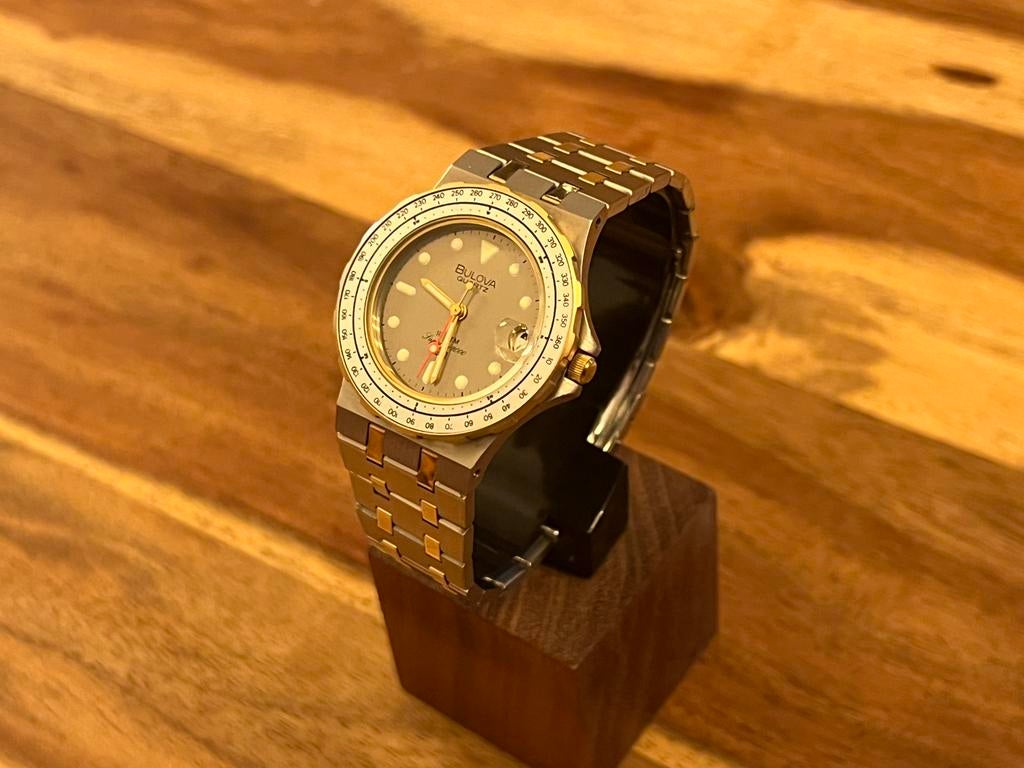 Bulova Superior 2000, Bijoux, Sacs & Beauté, Montres | Hommes, Enlèvement, Comme neuf