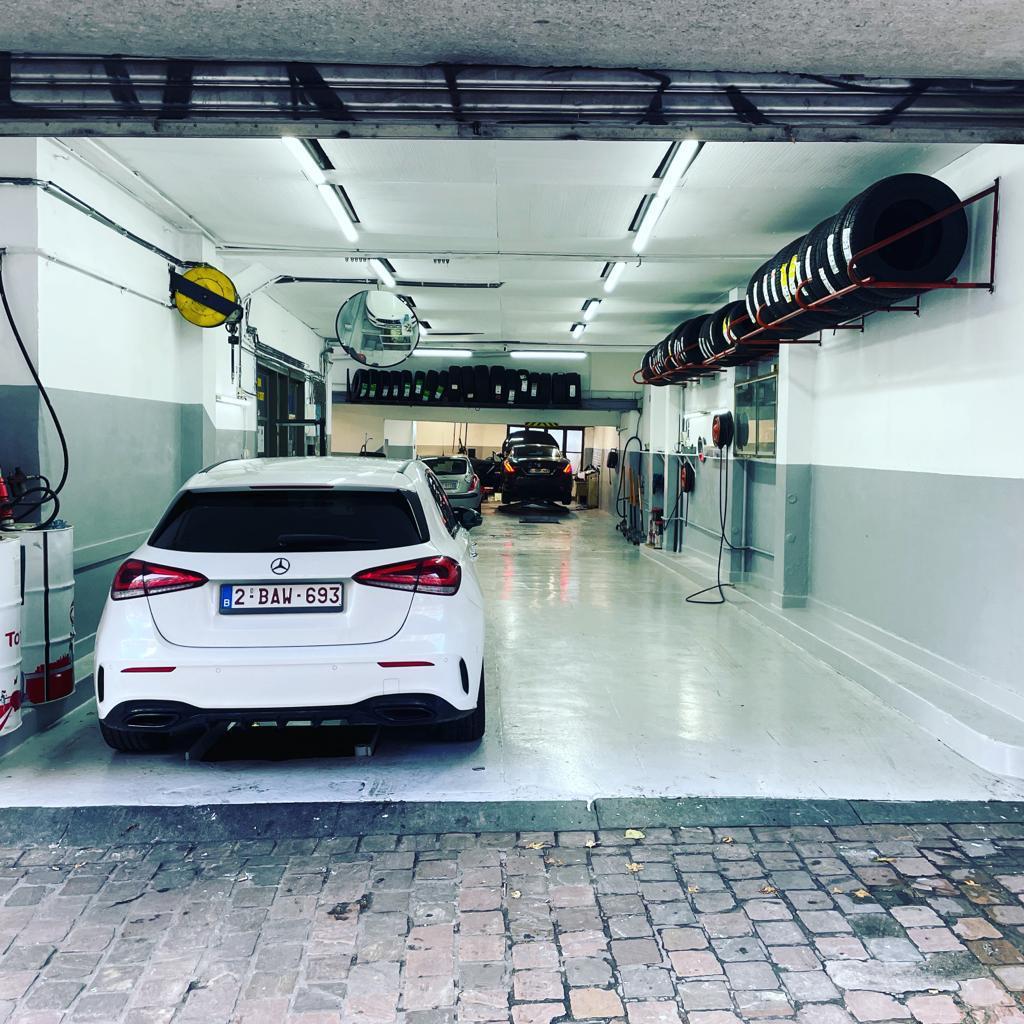 Fond de commerce garage mecanique pneu possibilité CARWASH