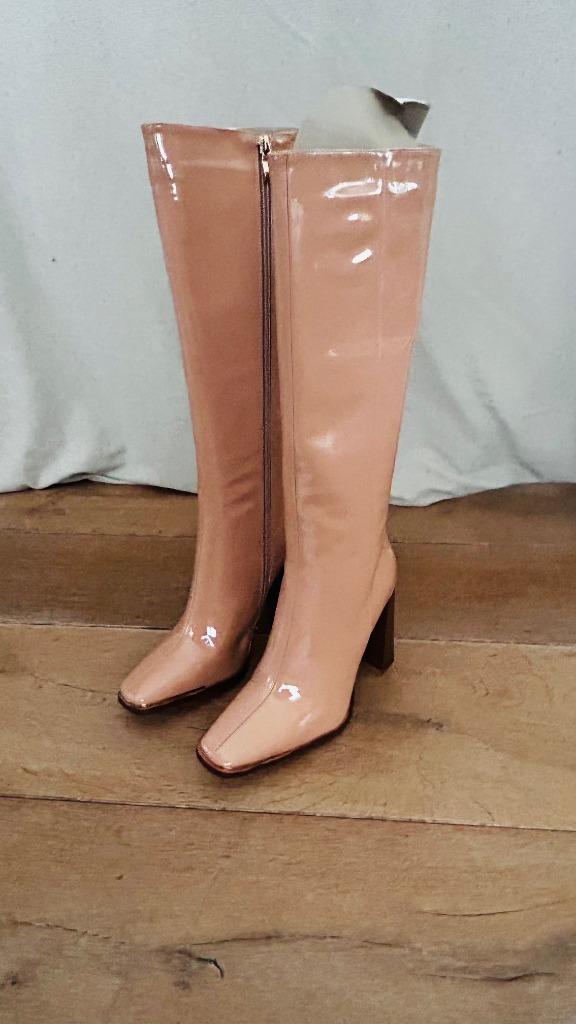 Beige laarzen Simmi, Kleding | Dames, Hoge laarzen, Beige, Ophalen of Verzenden, Zo goed als nieuw