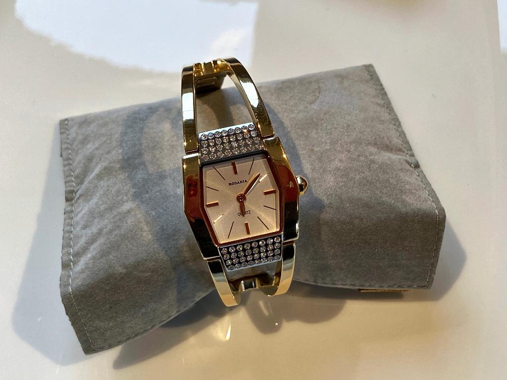 Montre Rodania pour femme, Montre-bracelet, Autres marques, Enlèvement ou Envoi, Acier