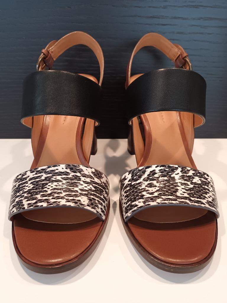 Aerin sandalen met hak maat 39, Ophalen, Bruin, Nieuw, Schoenen met hoge hakken