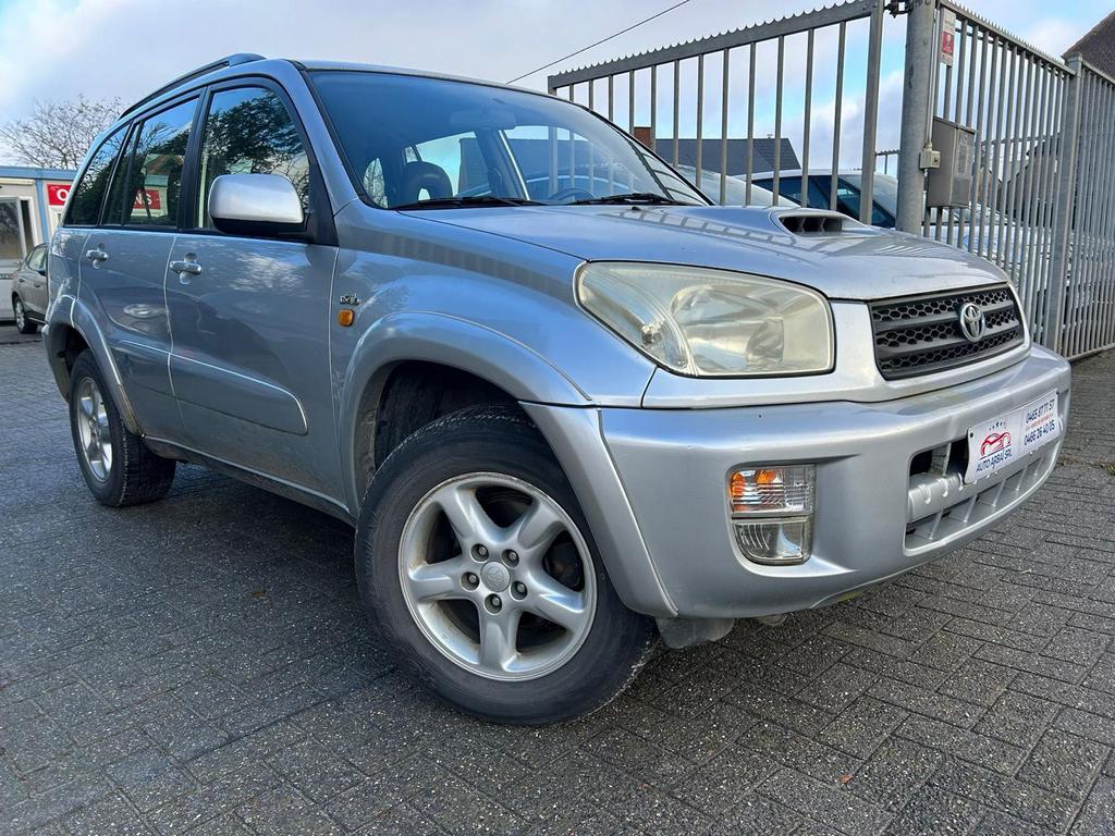 Toyota RAV 4 2.0 Turbo D4D 16v 4x4 Largo Winch, Stof, 1995 cc, 4 cilinders, Bedrijf