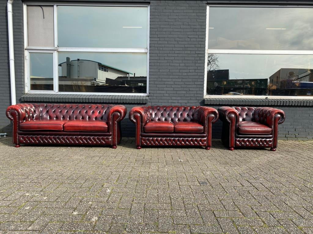 Engelse Chesterfield 3+2+1 zit zetels rood GRATIS GELEVERD, Huis en Inrichting, Ophalen of Verzenden, Leer