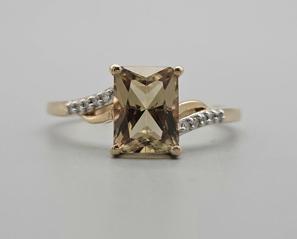 Bague en or avec saphir et diamant. Taille : 18,25. 2023/492, Enlèvement ou Envoi, Autres couleurs, 18 à 19, Comme neuf